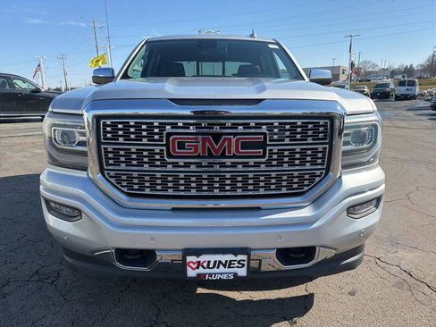 Used 2018 GMC Sierra 1500 Denali AWD/4WD image 10