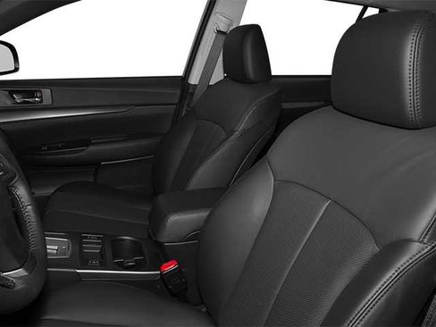 Used 2014 Subaru Outback 2.5i Limited image 6