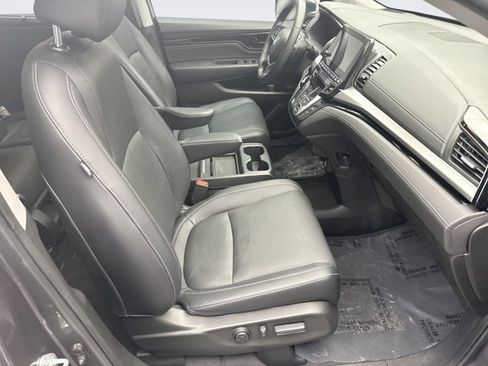 Used 2021 Honda Odyssey Touring image 17