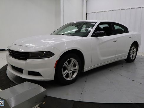 Used 2023 Dodge Charger SXT image 8