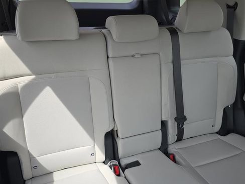 New 2026 Hyundai Santa Fe SE FWD image 10