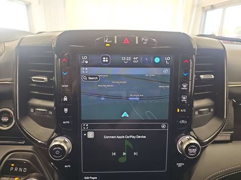 Used 2022 RAM 1500 Limited AWD/4WD image 18
