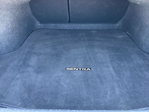 Used 2025 Nissan Sentra SV FWD image 28