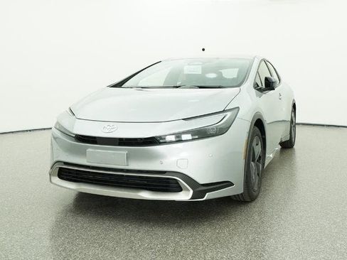 New 2026 Toyota Prius Plug-In Hybrid image 32