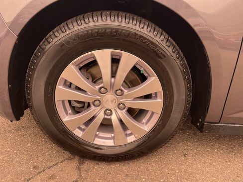Used 2016 Honda Odyssey EX image 24