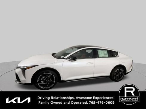 New 2026 Kia K4 EX w/ GT-Line Premium Package FWD image 5