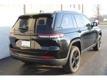 Used 2023 Jeep Grand Cherokee Limited w/ Luxury Tech Group II