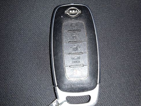 Used 2024 Nissan Altima 2.5 SV FWD image 32