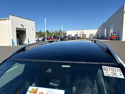 Used 2022 Mercedes-Benz GLE 350 4MATIC w/ 3rd Row Seat Package image 16