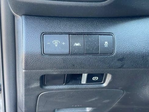 Used 2023 Hyundai Santa Fe SE AWD/4WD image 15