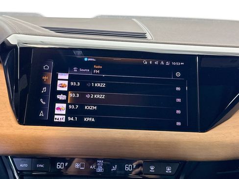 Used 2023 Audi e-tron GT Prestige w/ Prestige Package image 15