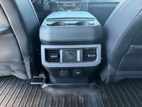Used 2023 Ford F250 Lariat w/ Chrome Package image 22