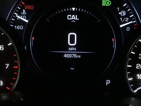 Used 2019 Cadillac XT5 Platinum image 36