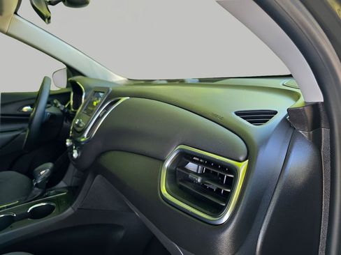 Used 2024 Chevrolet Equinox LT w/ LPO, Floor Liner Package FWD image 12