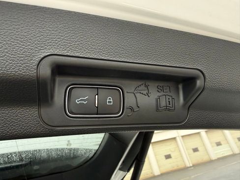 Used 2023 Ford Explorer Timberline image 32