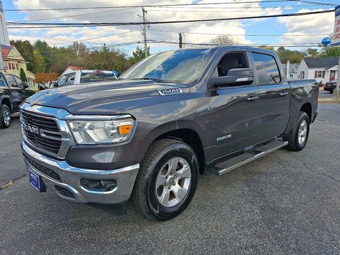 Used 2021 RAM 1500 Big Horn image 3