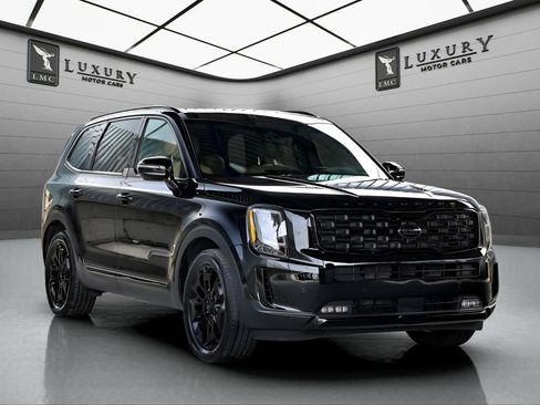 Used 2021 Kia Telluride SX w/ Nightfall Edition Package AWD/4WD image 1