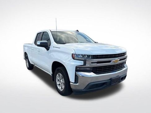 Used 2020 Chevrolet Silverado 1500 LT w/ All-Star Edition RWD image 3