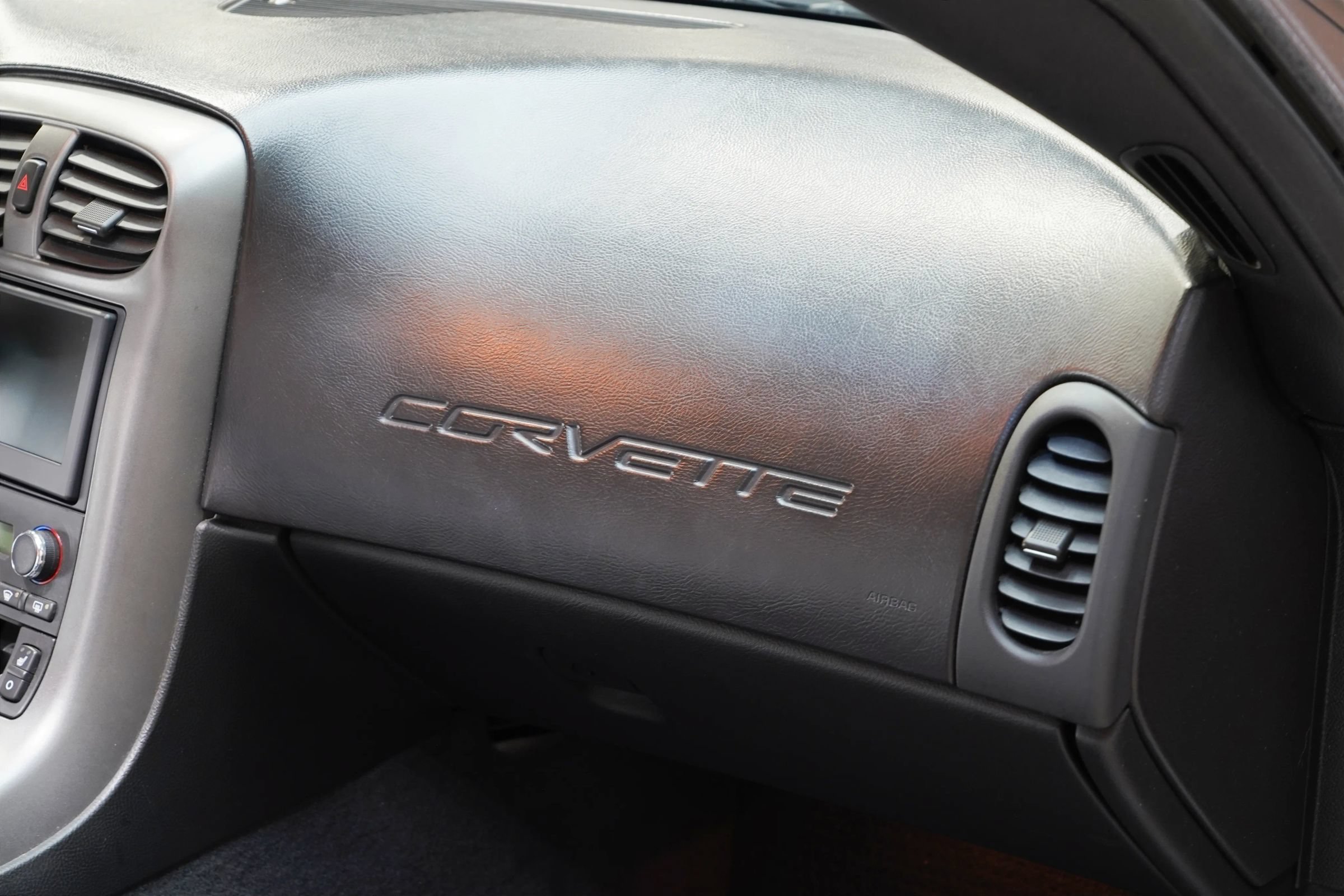 Used 2006 Chevrolet Corvette Coupe w/ Preferred Equipment Group RWD image 51