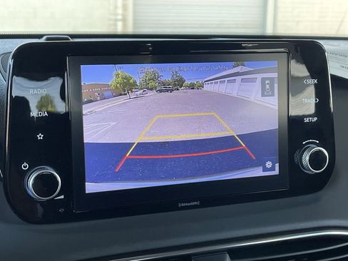 Used 2022 Hyundai Santa Fe SEL w/ Convenience Package image 14