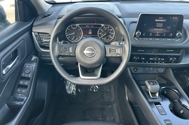 Used 2024 Nissan Rogue SV FWD image 16