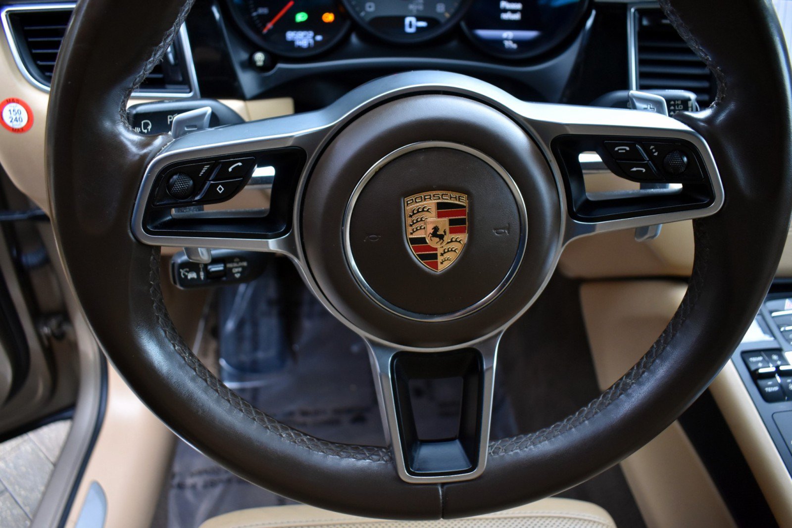 Used 2017 Porsche Macan S AWD/4WD image 11