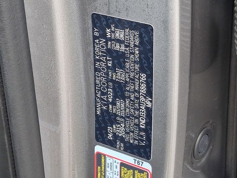 Used 2023 Kia Soul EX image 27