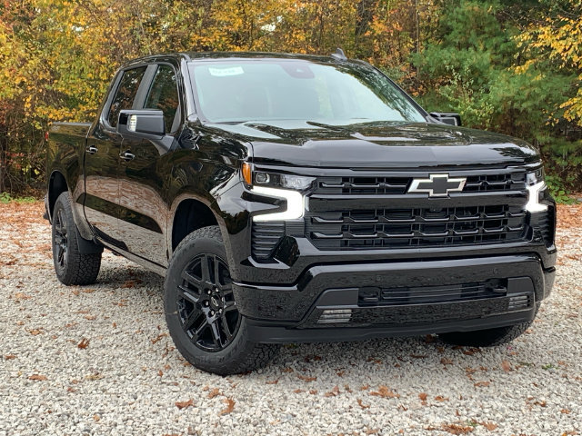 New 2026 Chevrolet Silverado 1500 RST w/ Dark Appearance Package AWD/4WD image 2