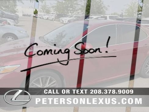 Used 2022 Toyota Camry XLE w/ Navigation Upgrade Package FWD image 1