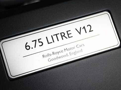 Used 2022 Rolls-Royce Cullinan AWD/4WD image 23