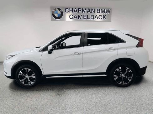 Used 2020 Mitsubishi Eclipse Cross SEL FWD image 3
