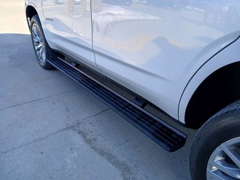 Certified 2024 Chevrolet Tahoe High Country image 35