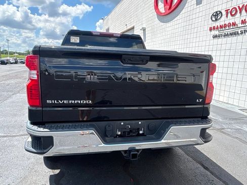 Used 2023 Chevrolet Silverado 1500 LT AWD/4WD image 29