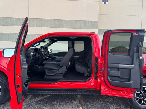 Certified 2023 Ford F150 XLT w/ Equipment Group 302A High image 19