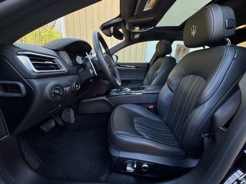 Used 2023 Maserati Ghibli Modena Q4 image 25