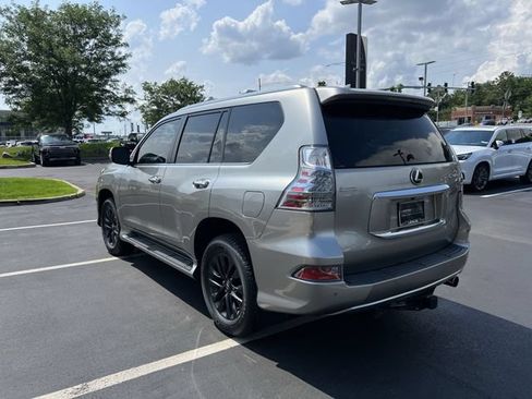 Used 2022 Lexus GX 460 Premium w/ Premium Plus Package AWD/4WD image 5