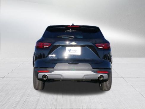 New 2026 Chevrolet Blazer LT image 4