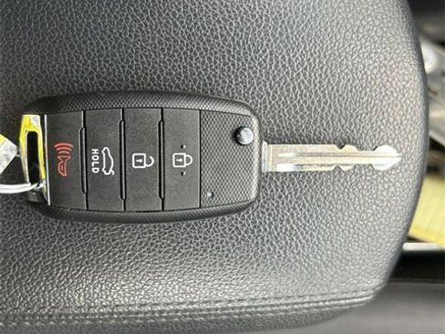 Used 2018 Kia Forte LX w/ LX Popular Package image 36