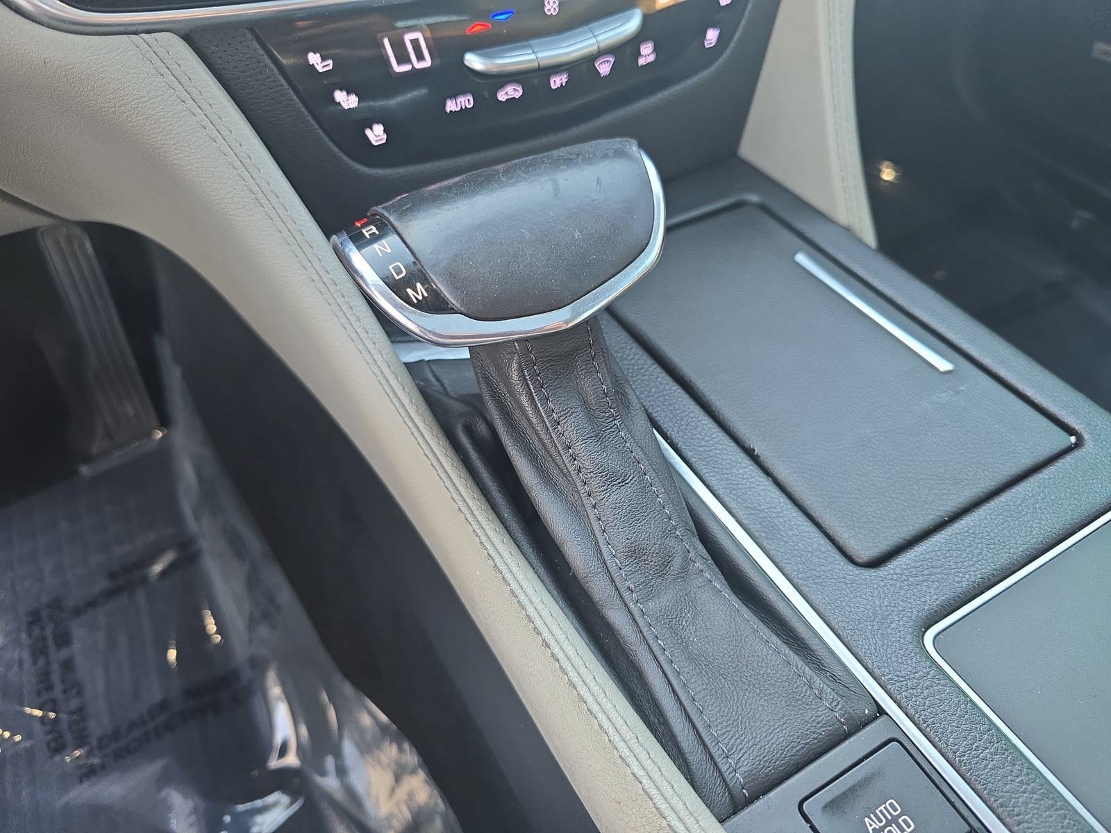 Used 2017 Cadillac CT6 Luxury AWD/4WD image 23