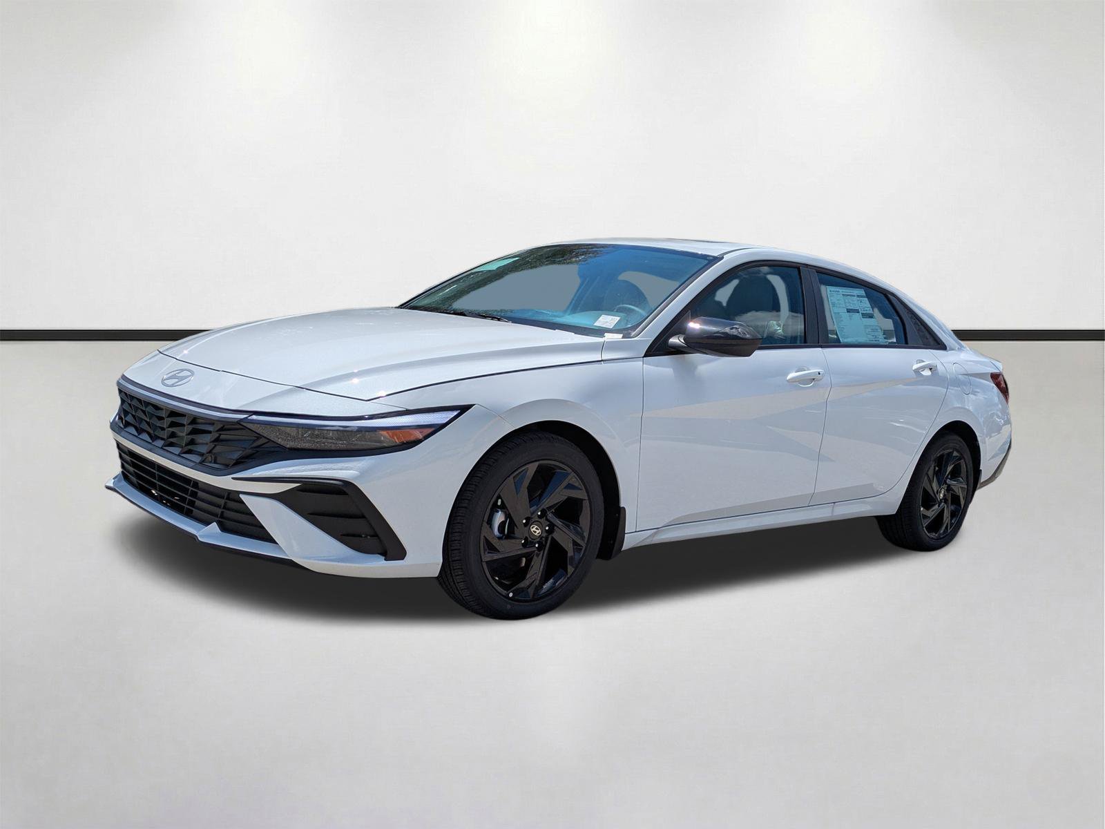 New 2026 Hyundai Elantra SEL Sport FWD image 9