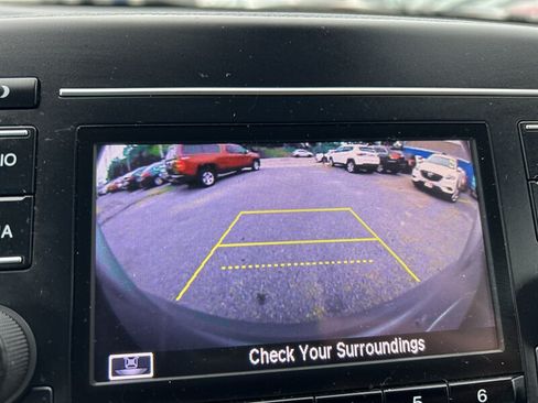 Used 2019 Honda Pilot LX image 14