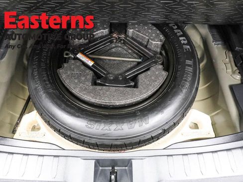 Used 2021 Toyota RAV4 LE image 22