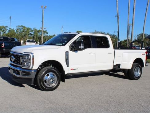 Used 2024 Ford F350 Lariat w/ Lariat Ultimate Package image 5