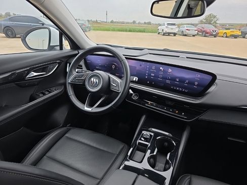 Used 2024 Buick Envision Preferred image 11