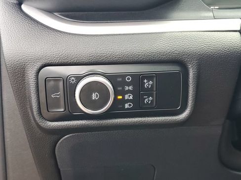 Certified 2024 Ford Explorer XLT w/ Equipment Group 202A AWD/4WD image 16