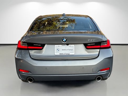 Used 2025 BMW 330i Sedan image 4
