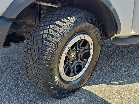 Used 2022 Ford Bronco 2-Door image 31