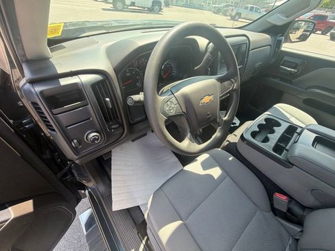 Used 2018 Chevrolet Silverado 1500 LS w/ Trailering Package AWD/4WD image 18