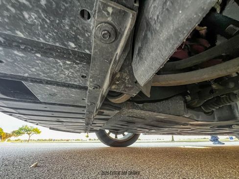 Used 2012 Jaguar XJ image 85