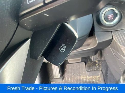 Used 2023 Subaru Forester Touring AWD/4WD image 13